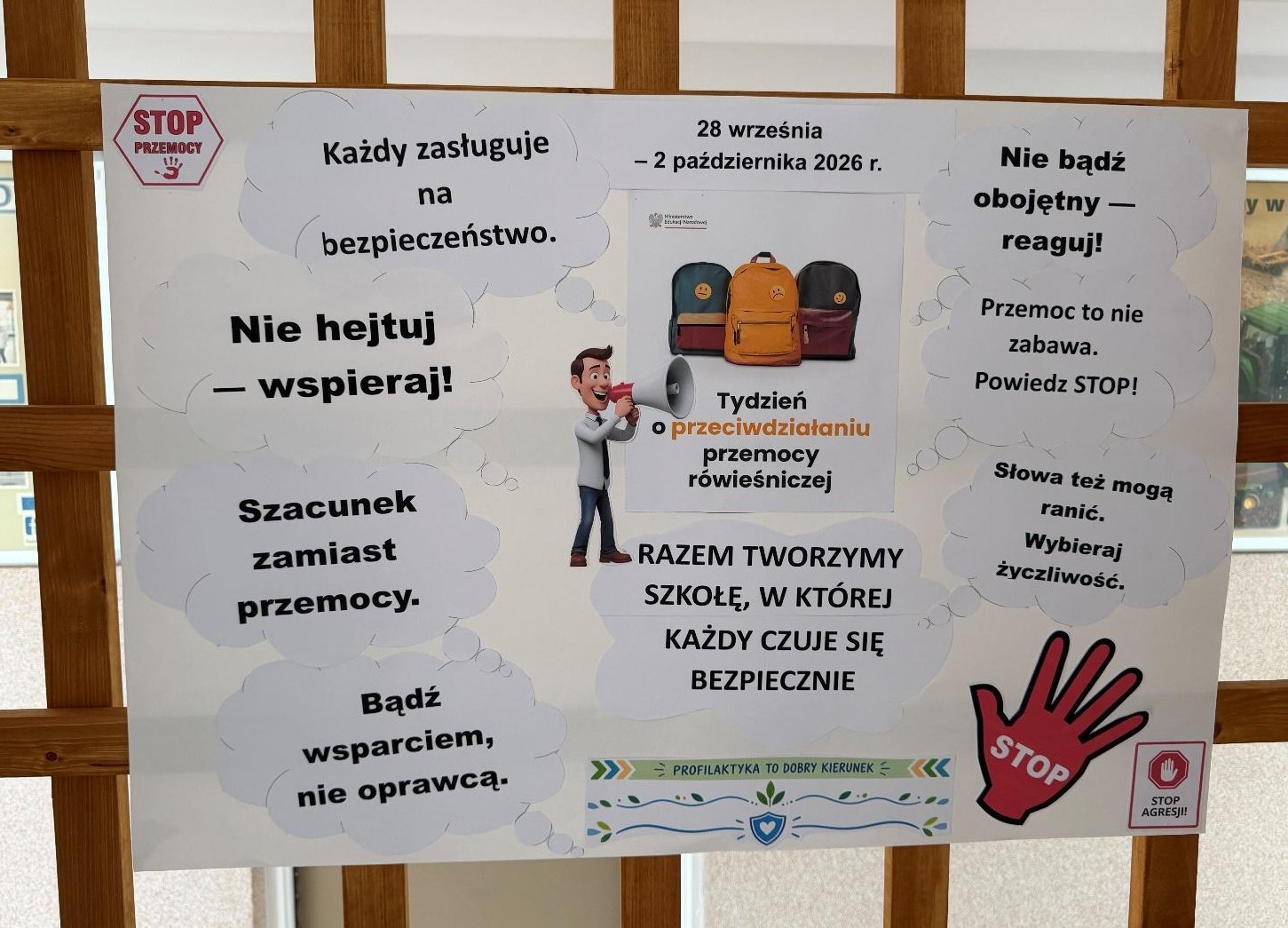 przeciw działamie przemocy