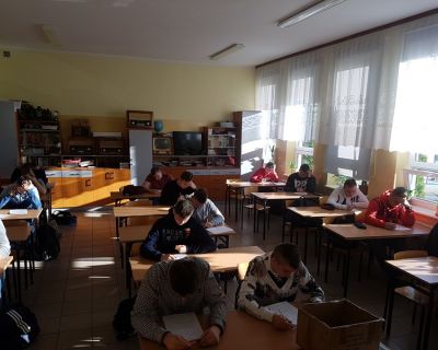 47322729_295405904414055_7188163515486568448_n (Kopiowanie)